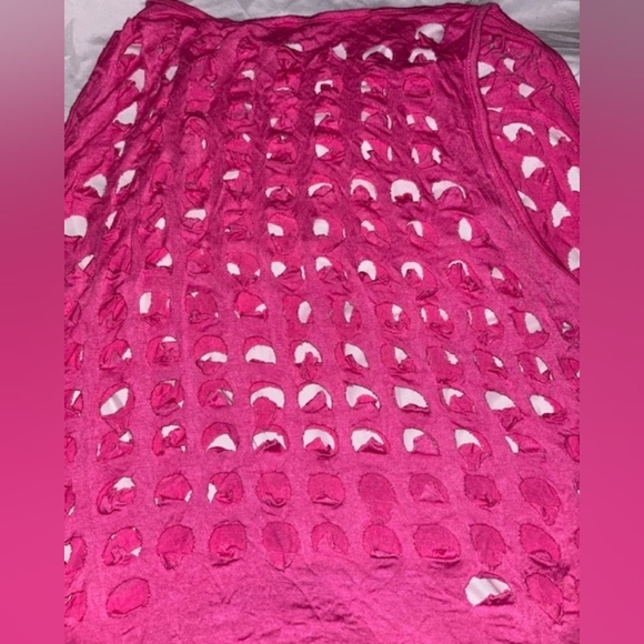 Women's Hot Pink Cutout Tank Top - Picture 2 of 3
